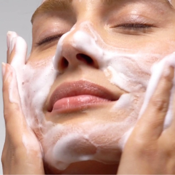 NEW Caudalie Instant Foaming Cleanser 150mL (sealed) - Picture 8 of 8